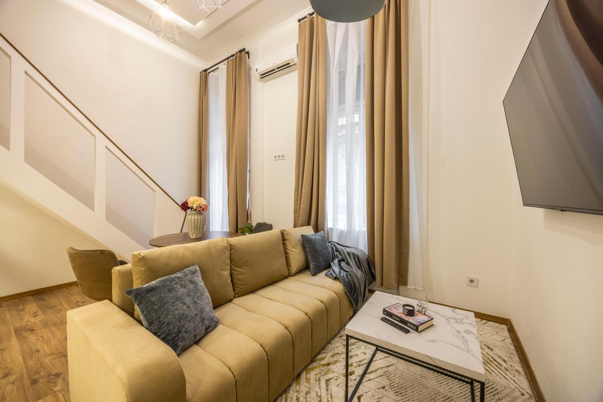 Charming Grand Residence In The Heart Of Budapest Eksteriør bilde