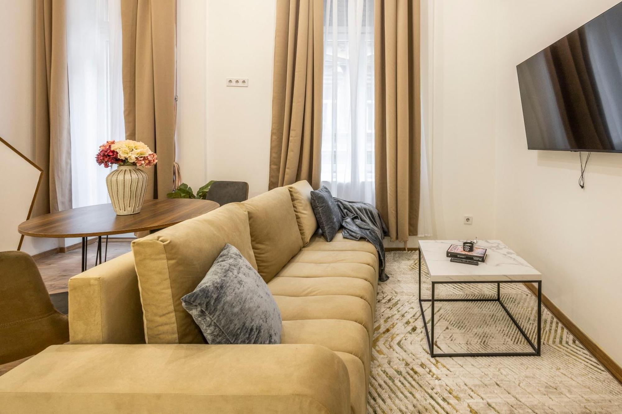 Charming Grand Residence In The Heart Of Budapest Eksteriør bilde